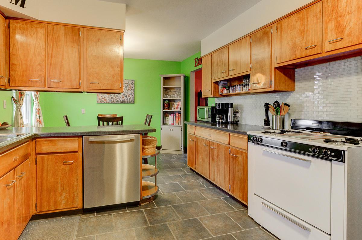 1075 Wetmore Road Columbus, OH 43224 - Photo 10 of 25 Gallery Image 10