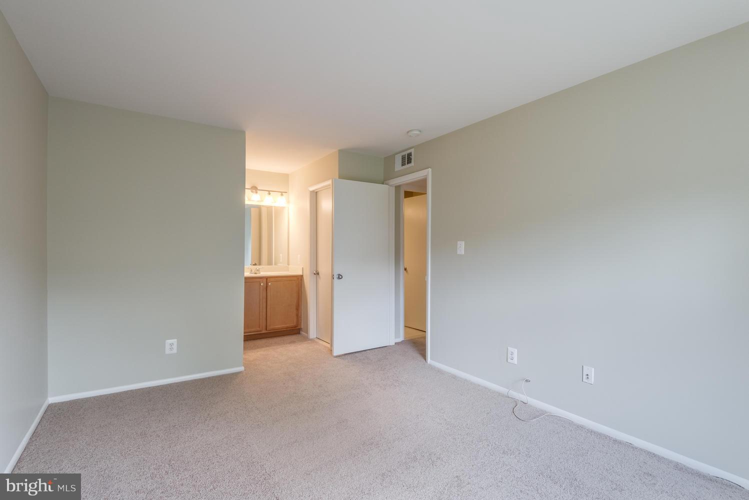 1732 Ascot Way, Unit E Reston, VA 20190 - Photo 17 of 21 Bedroom (Master)