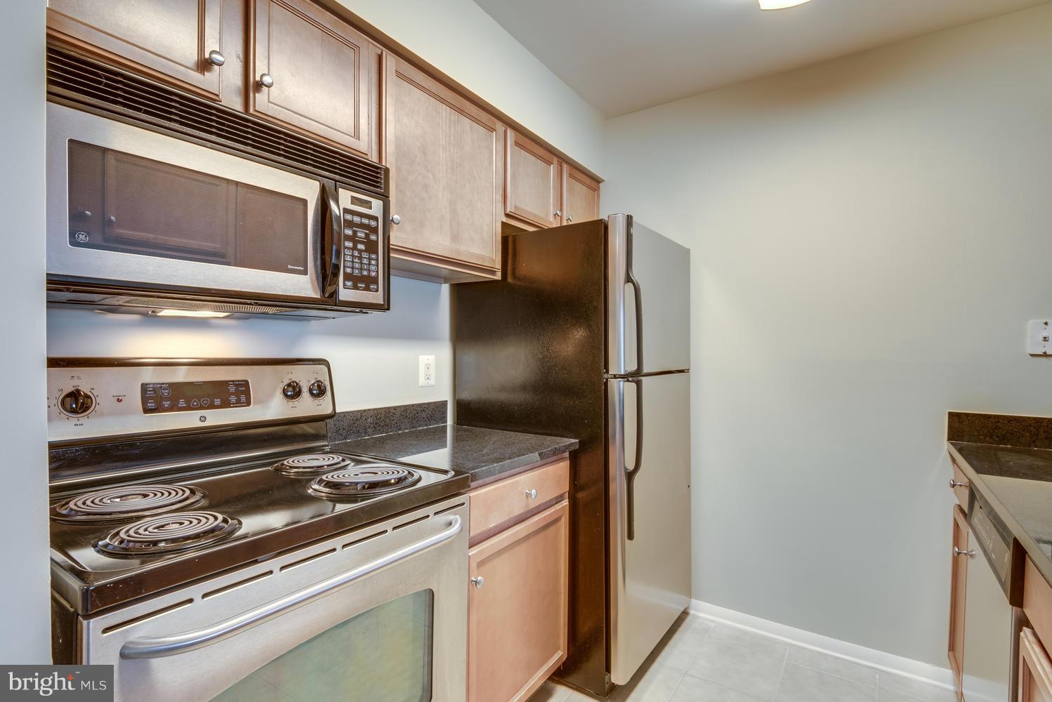 1732 Ascot Way, Unit E Reston, VA 20190 - Photo 7 of 21 Kitchen
