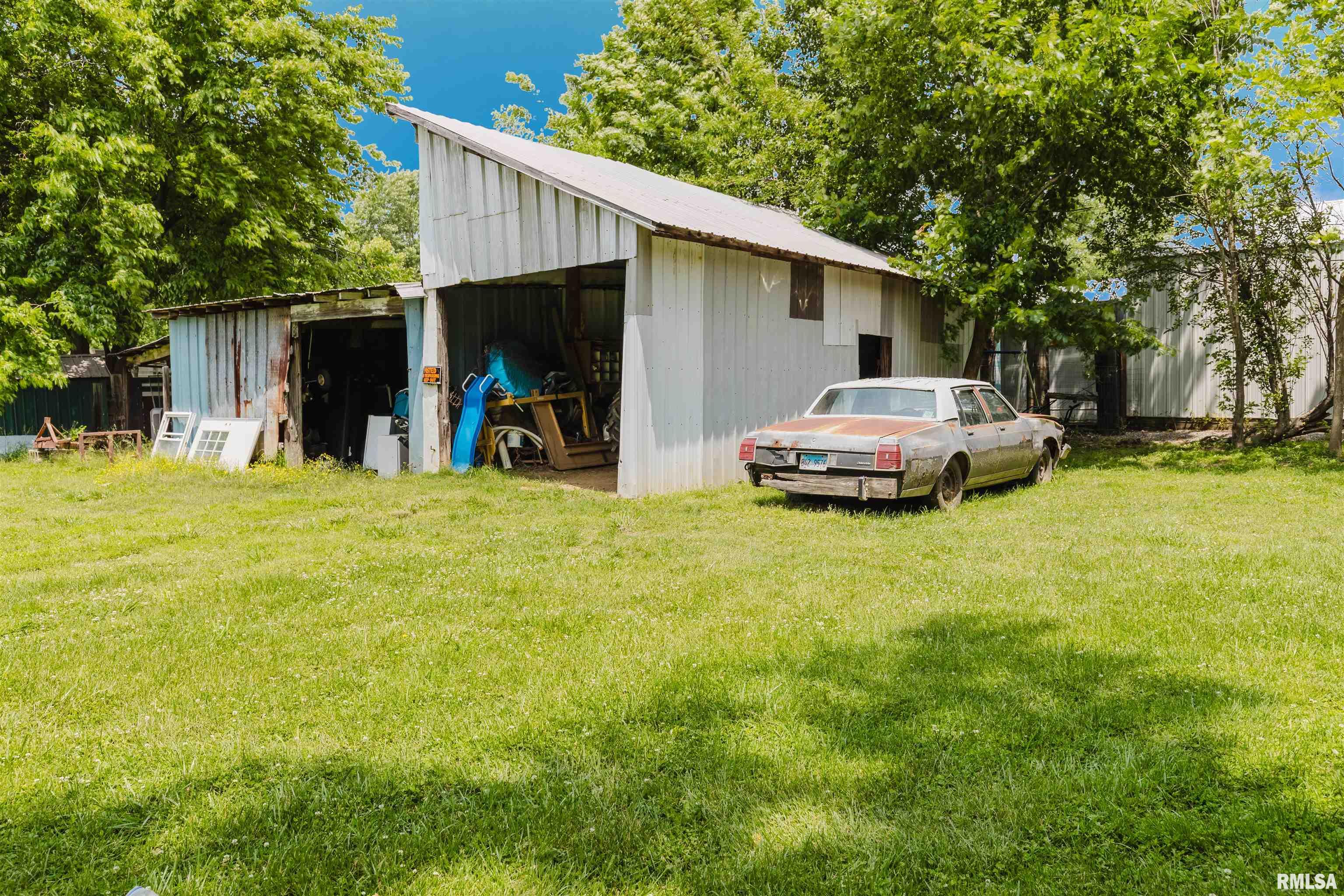2601 Nielson Crossing Road Marion, IL 62959 - Photo 23 of 25 Gallery Image 23