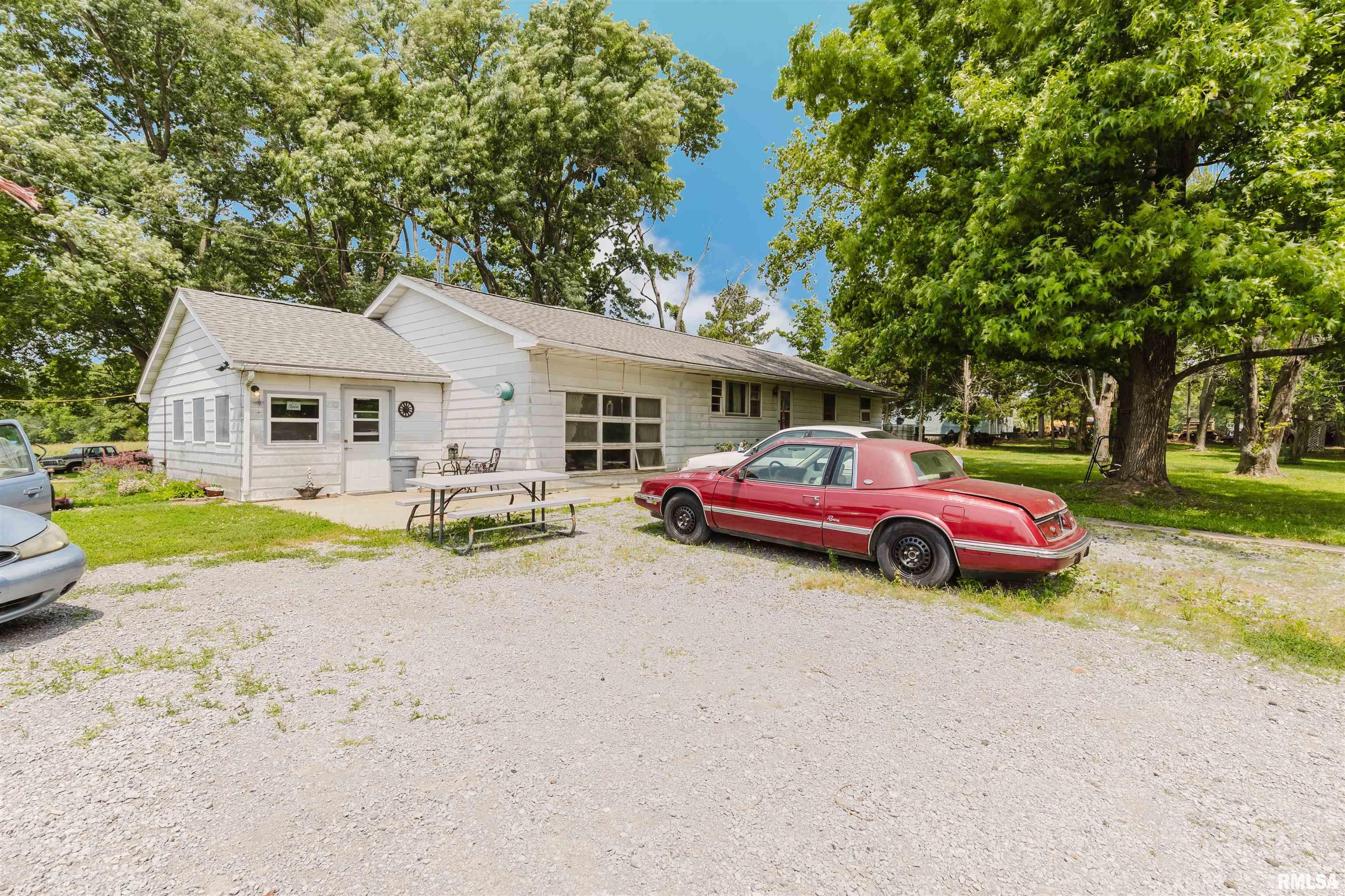 2601 Nielson Crossing Road Marion, IL 62959 - Photo 6 of 25 Gallery Image 6