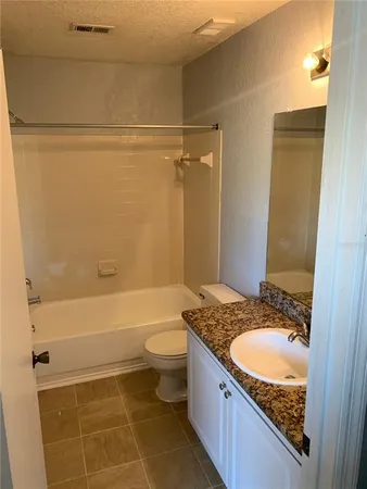 $1,750 | 2550 North Alafaya Trail, Unit 8204, Orlando, FL 32826