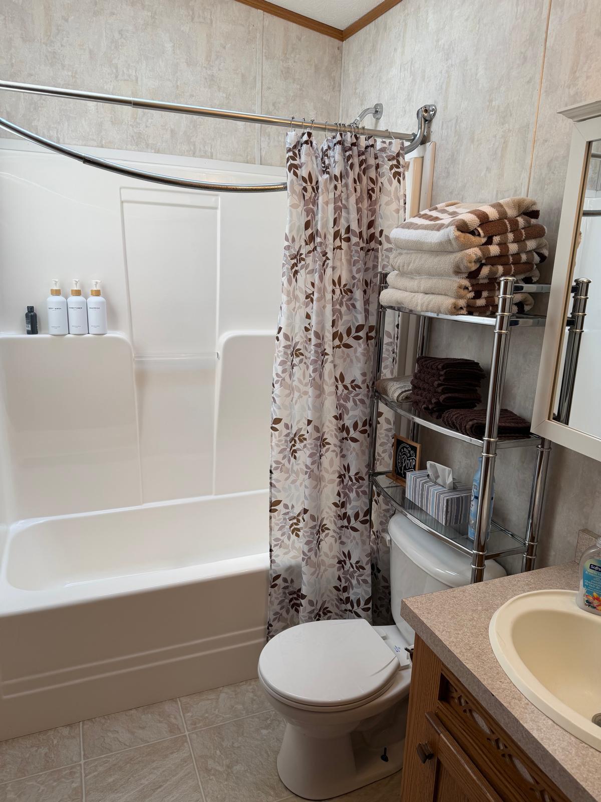 16 Ward Street Presque Isle, ME 04769 - Photo 26 of 33 Bathroom