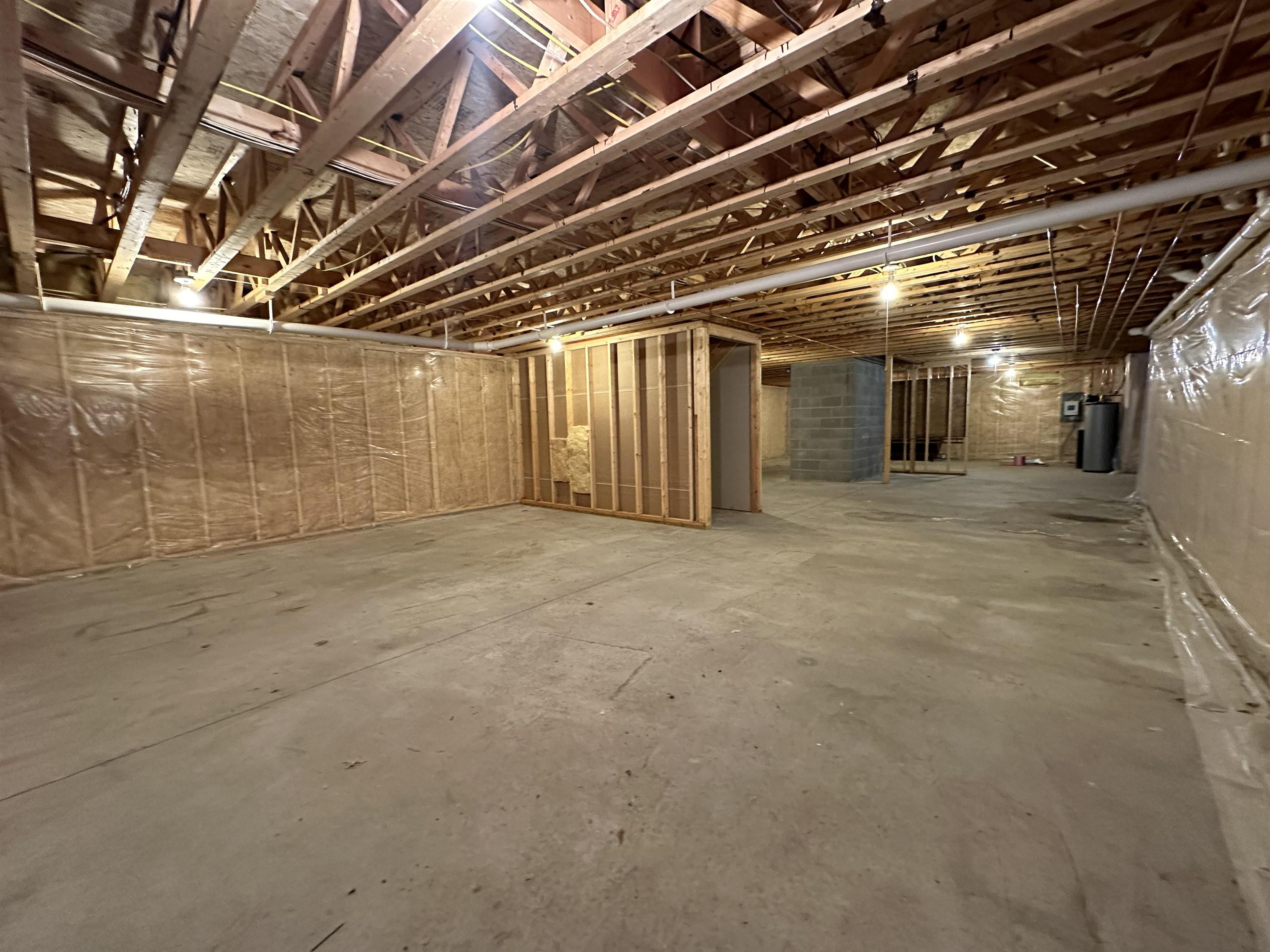 139 Hemlock Road Norwich, VT 05055 - Photo 11 of 23