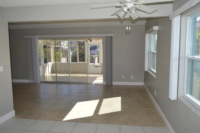 $2,500 | 6525 Manila Palm Way, Apollo Beach, FL 33572