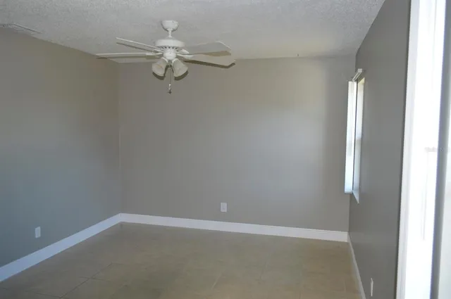 $2,500 | 6525 Manila Palm Way, Apollo Beach, FL 33572