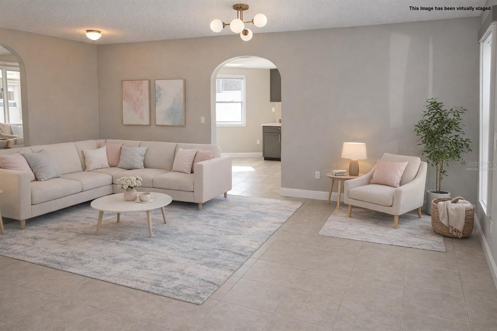 6525 Manila Palm Way Apollo Beach, FL 33572 - Photo 8 of 46