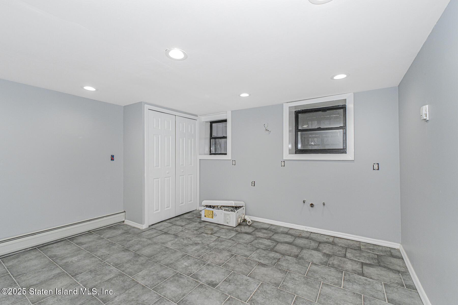 71 Sands Street Staten Island, NY 10304 - Photo 29 of 35 a view of an empty room