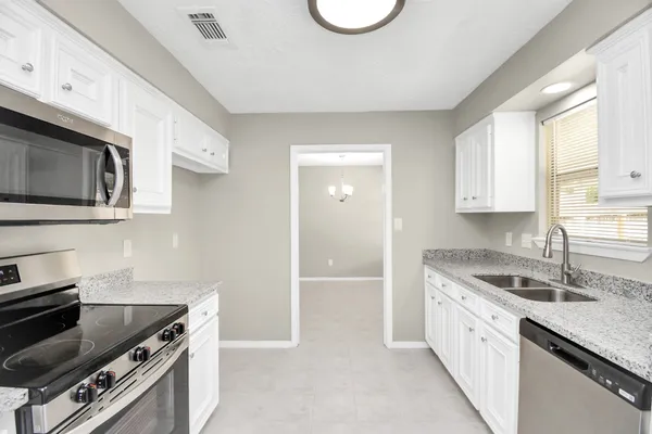 $1,800 | 14235 Bella Drive, Cypress, TX 77429