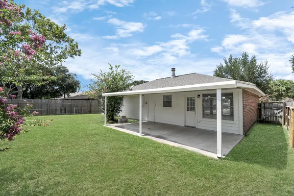 $1,800 | 14235 Bella Drive, Cypress, TX 77429