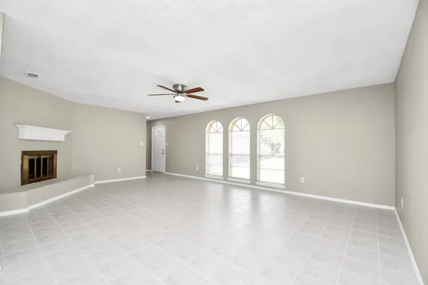 $1,800 | 14235 Bella Drive, Cypress, TX 77429