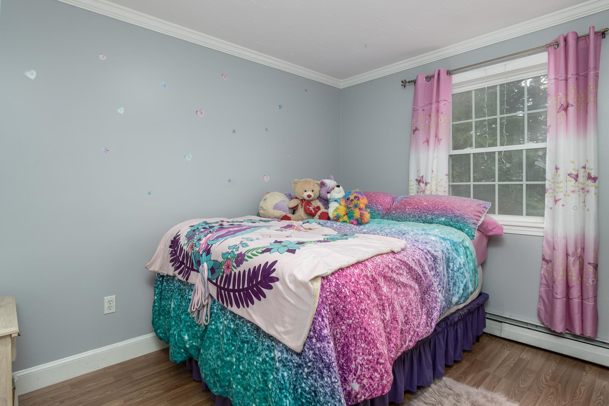 19 Escumbuit Road Derry, NH 03038 - Photo 23 of 36