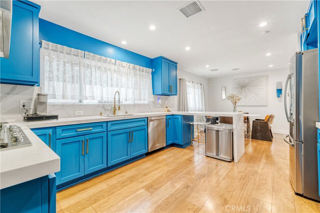 $10,890 | 3350 Coy Drive, Sherman Oaks, CA 91423