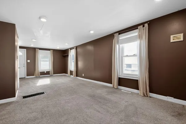 $220,000 | 309 Godfroy Avenue, Monroe, MI 48162