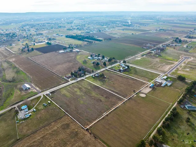 $1,799,000 | 970 West Black Canyon Highway, Emmett, ID 83617