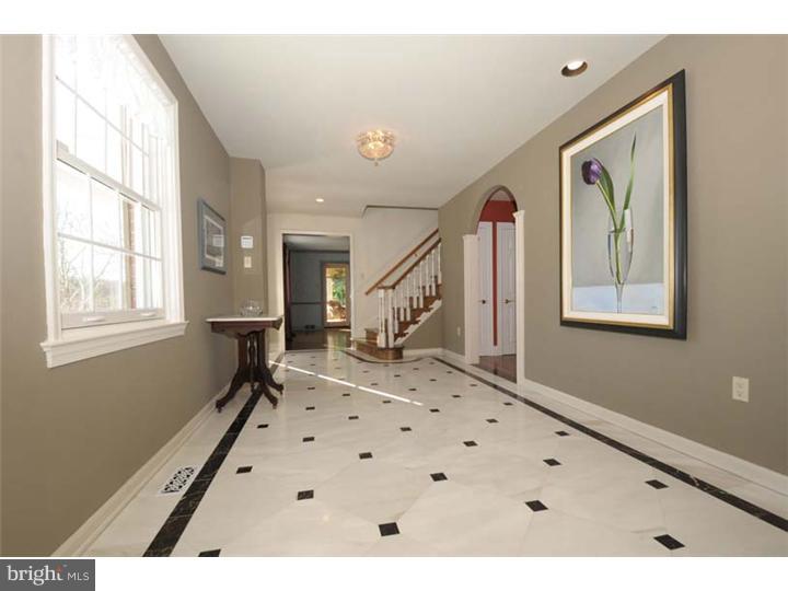40 Dunminning Road Newtown Square, PA 19073 - Photo 2 of 22