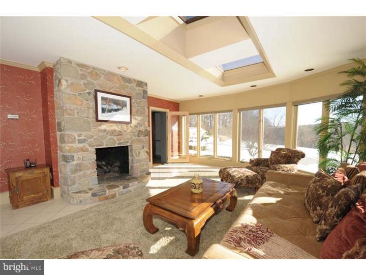 40 Dunminning Road Newtown Square, PA 19073 - Photo 3 of 22