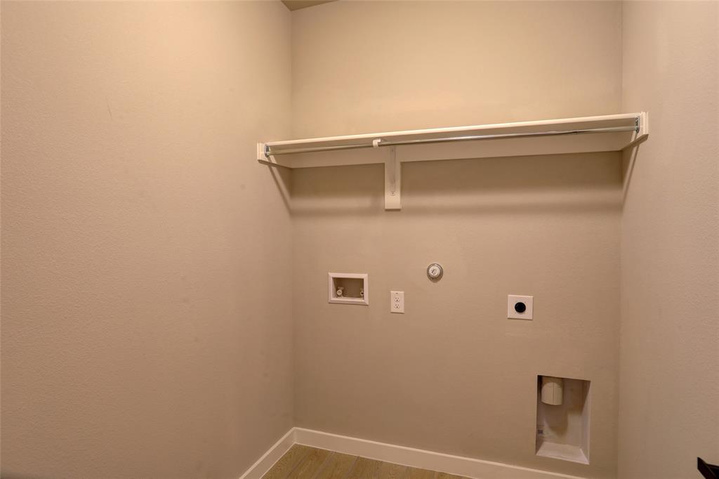 204 Pennington Road Josephine, TX 75173 - Photo 21 of 25 a view of small space