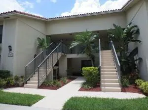$2,150 | 1521 Windorah Way, Unit B, West Palm Beach, FL 33411