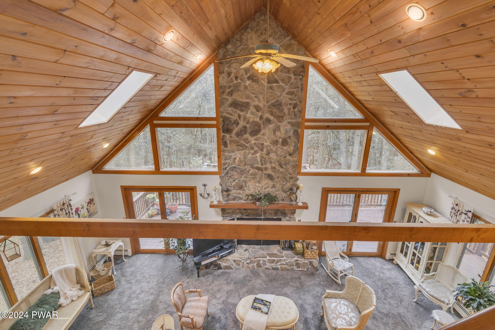 133 Creek Road Hawley, PA 18428 - Photo 28 of 74 Upper Level