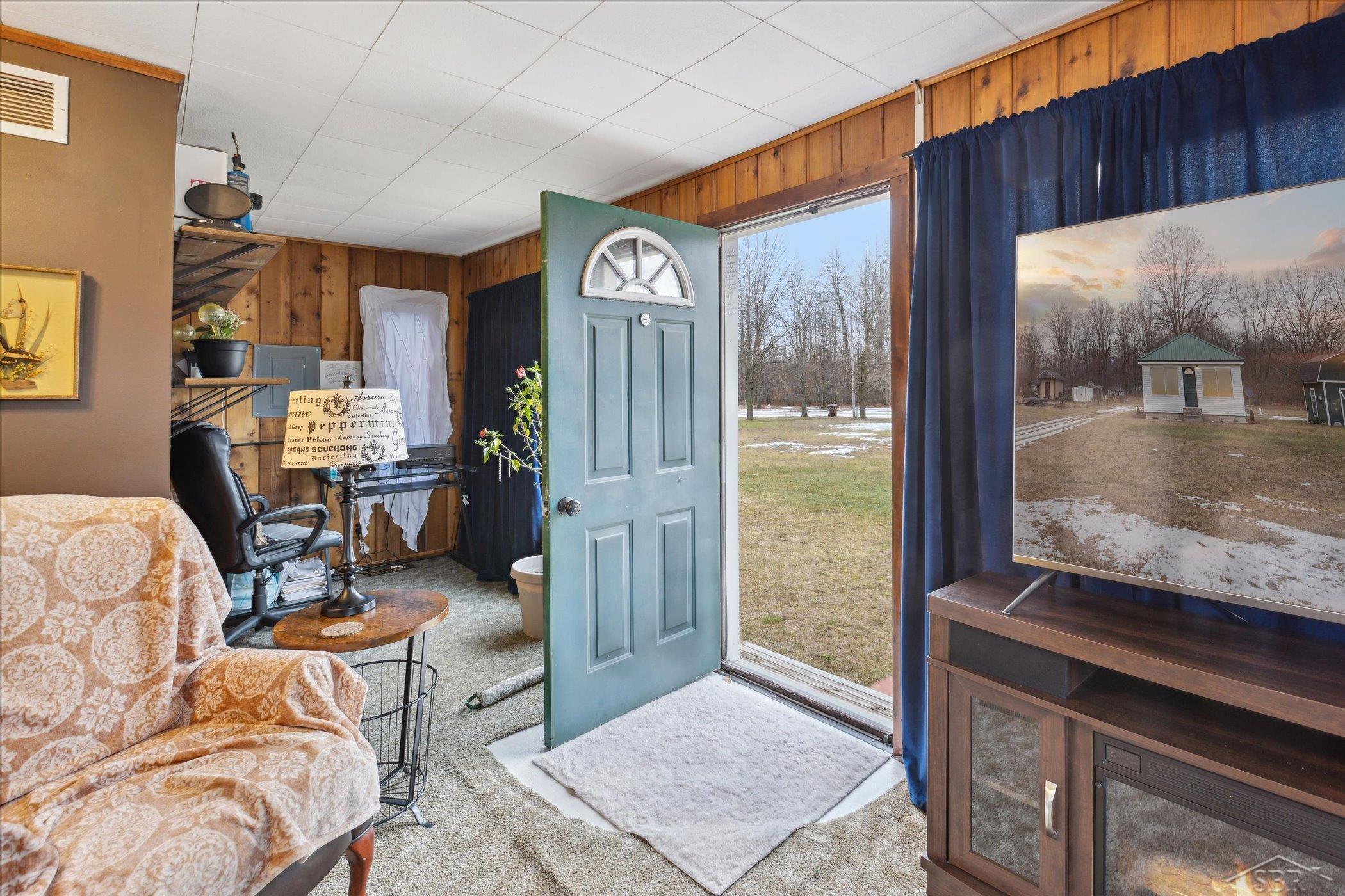 11221 East Valley Road Mount Pleasant, MI 48858 - Photo 6 of 27