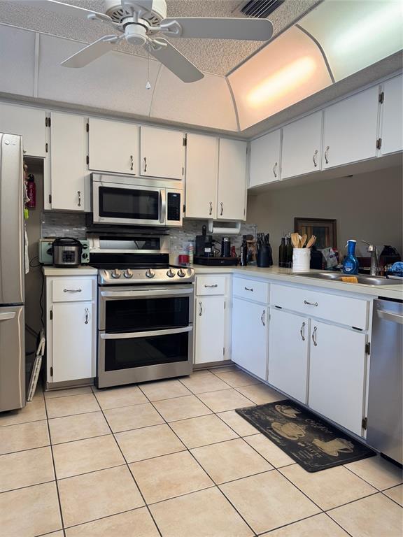 10520 Millriver Drive New Port Richey, FL 34654 - Photo 6 of 22