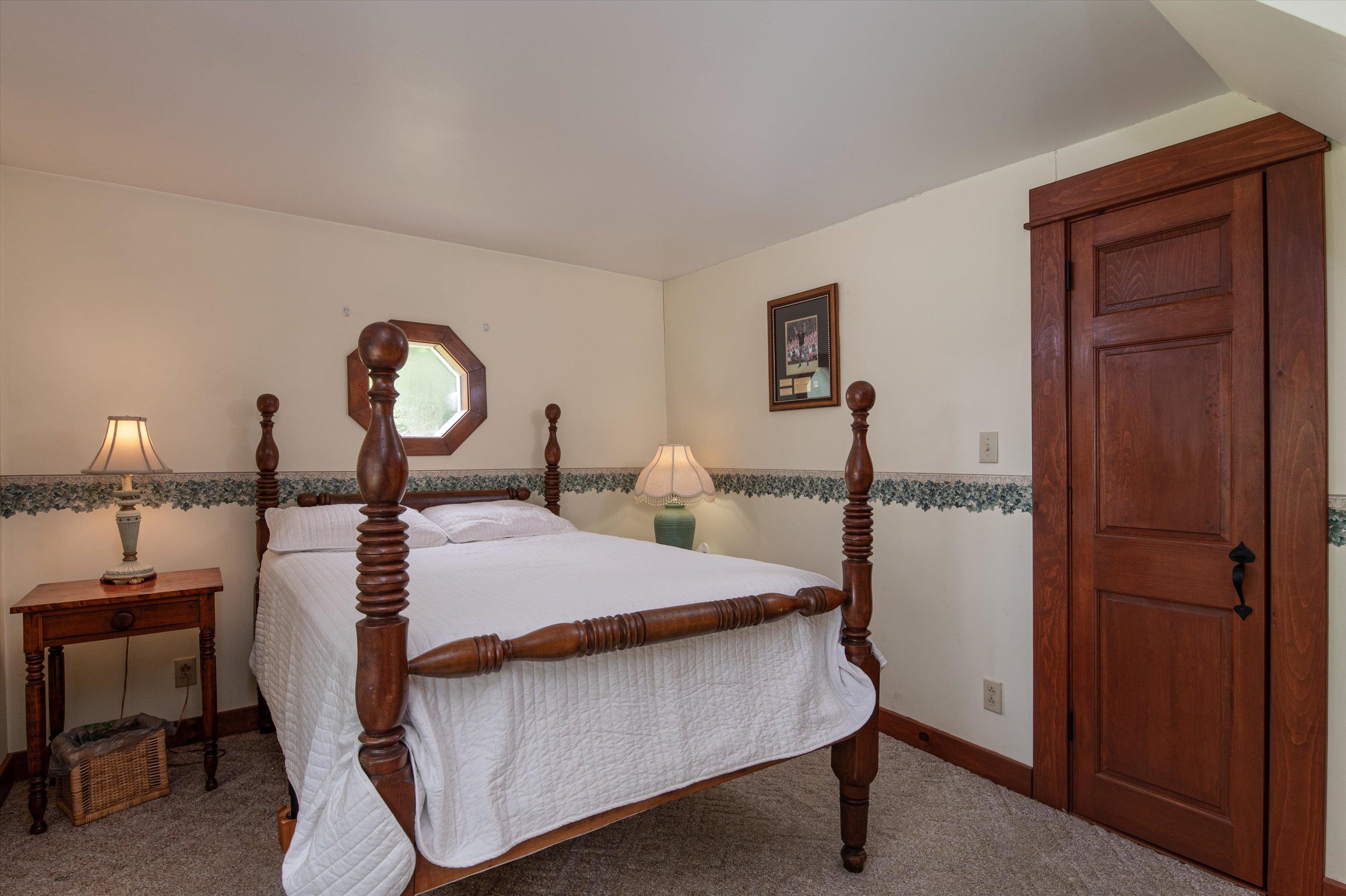 264 Elm Hill Street Springfield, VT 05156 - Photo 21 of 59