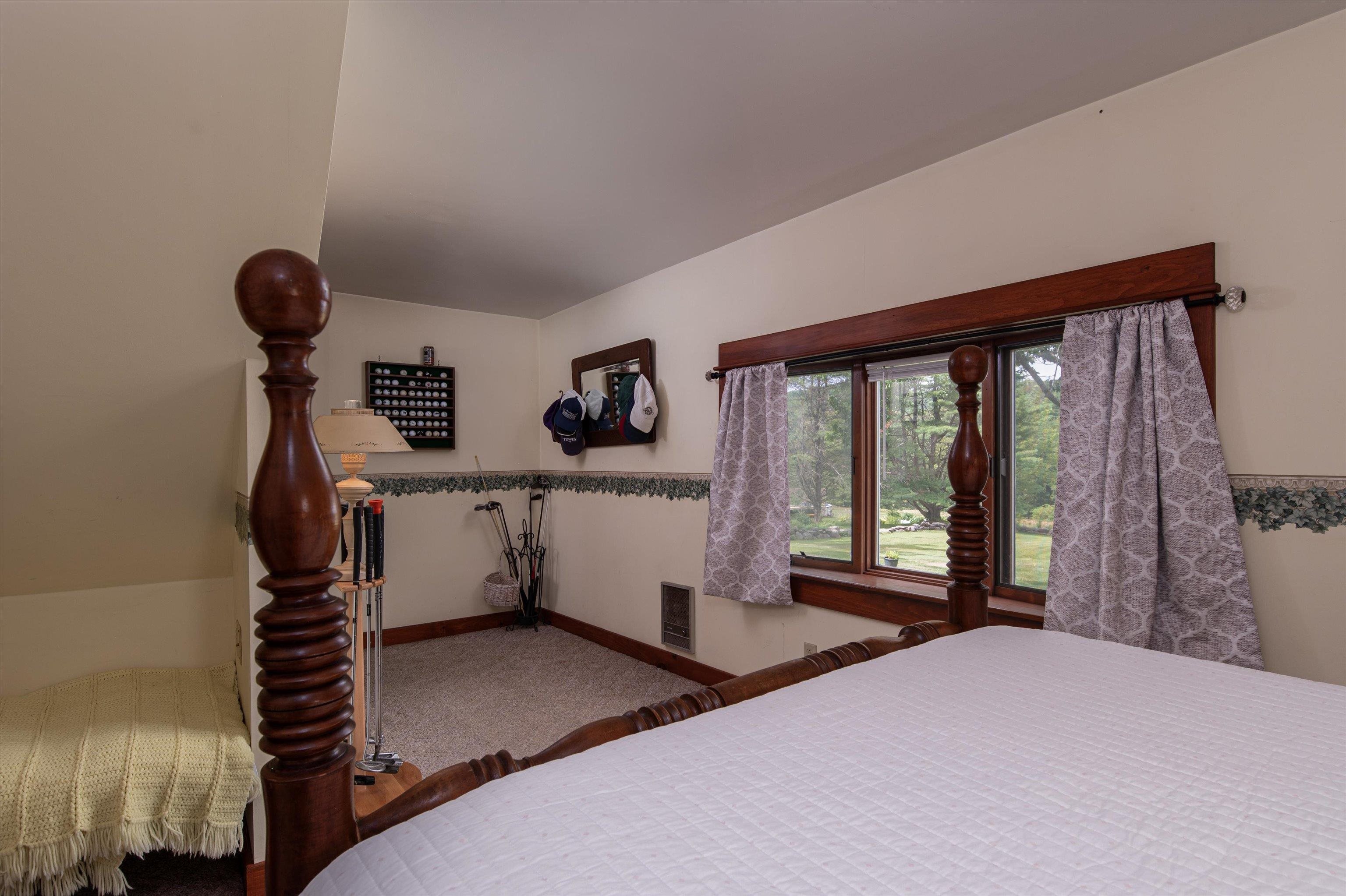 264 Elm Hill Street Springfield, VT 05156 - Photo 22 of 59