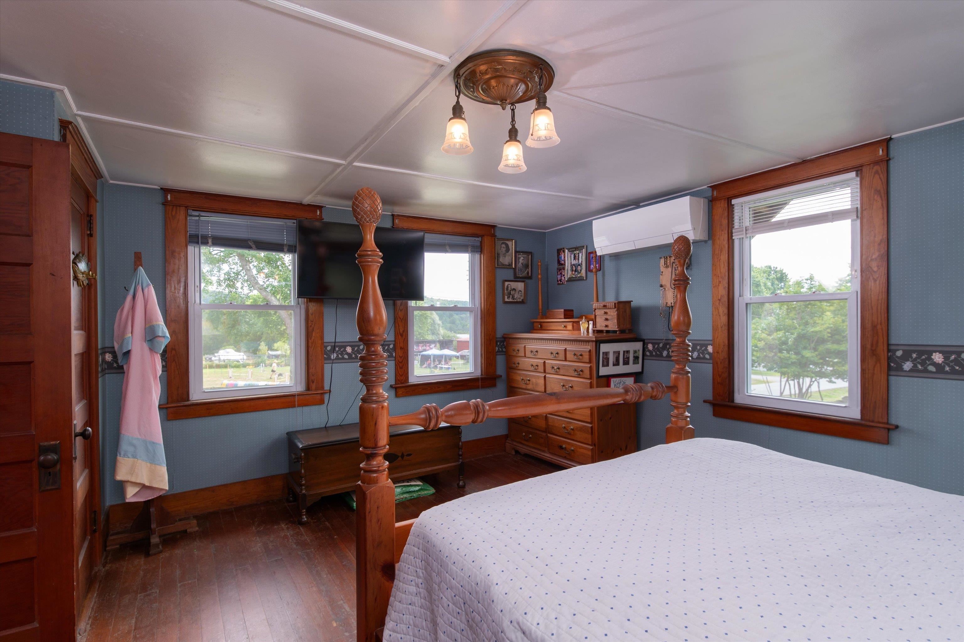 264 Elm Hill Street Springfield, VT 05156 - Photo 25 of 59