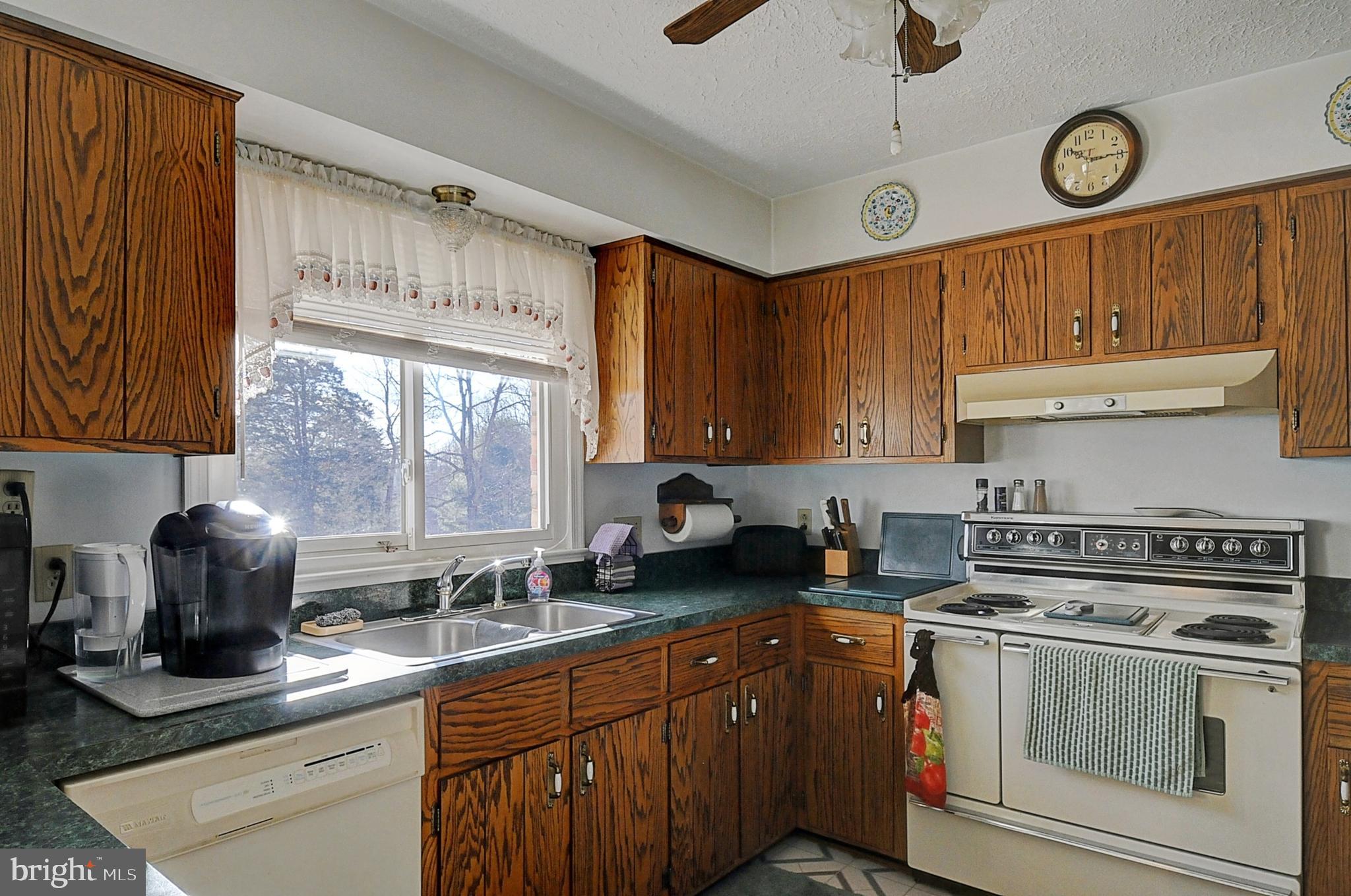 1474 Hunting Ridge Road Winchester, VA 22603 - Photo 4 of 61 Gallery Image 4