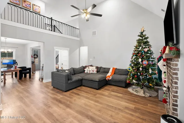 $550,000 | 3763 Marshall County Line Road, Byhalia, MS 38611