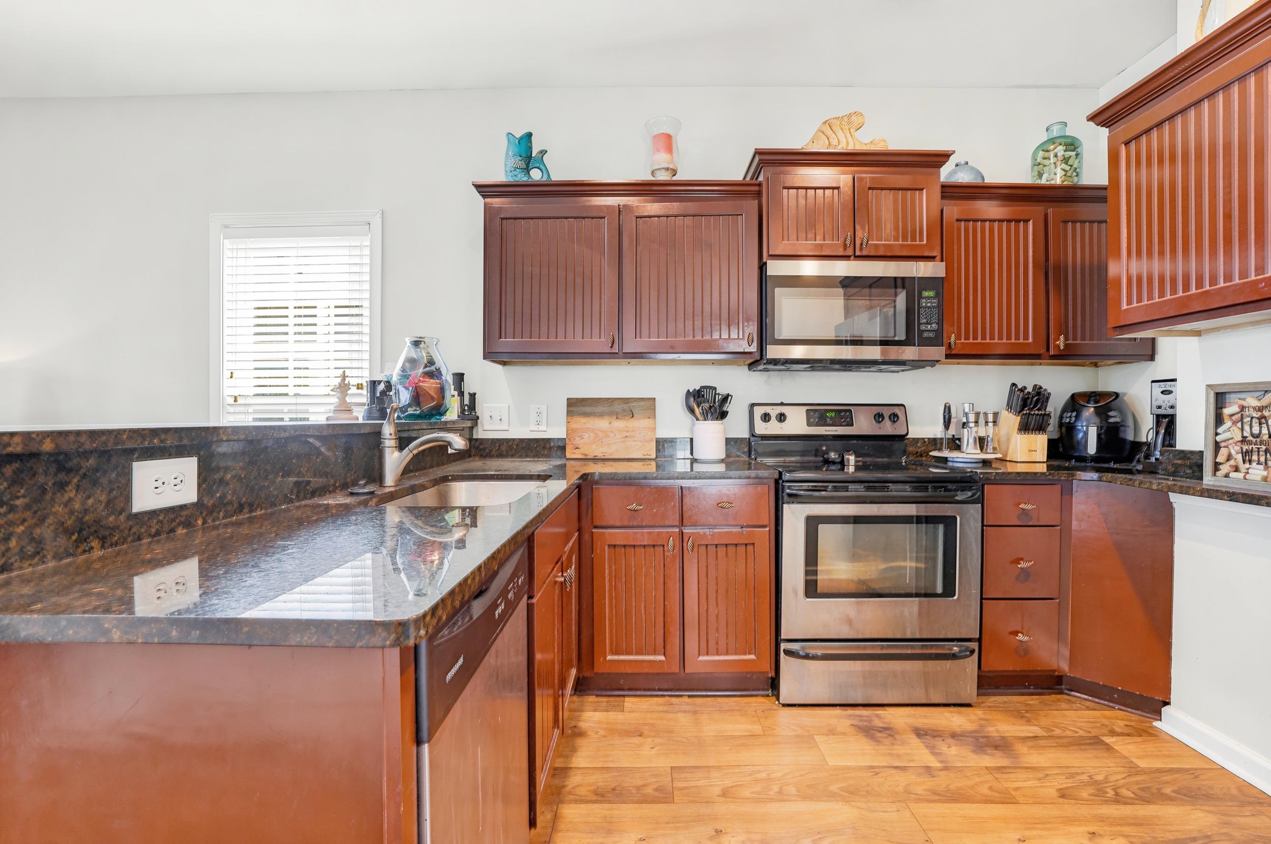 5226 Highway 17 Business Murrells Inlet, SC 29576 - Photo 7 of 48