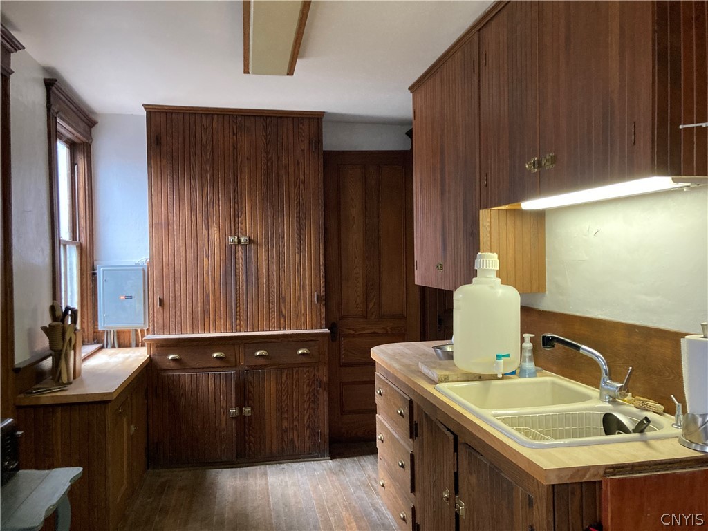 845 Farley's Point Road Springport, NY 13160 - Photo 8 of 45