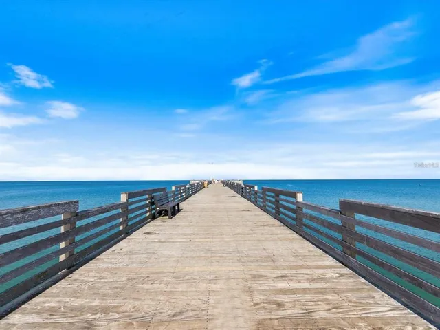 $195,000 | 3730 Cadbury Circle, Unit 528, Venice, FL 34293