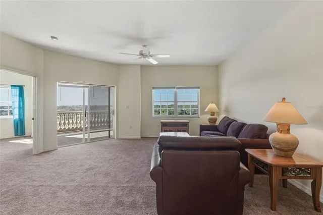 $195,000 | 3730 Cadbury Circle, Unit 528, Venice, FL 34293