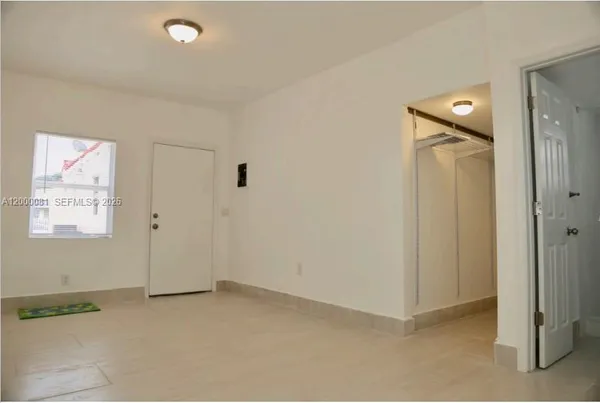 $1,200 | 1637 Southwest 16th Street, Unit B, Miami, FL 33145