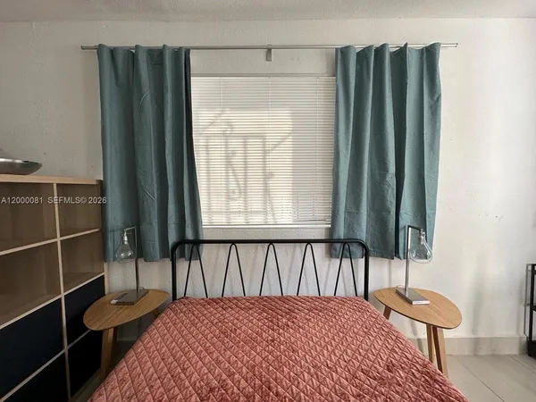 $1,200 | 1637 Southwest 16th Street, Unit B, Miami, FL 33145