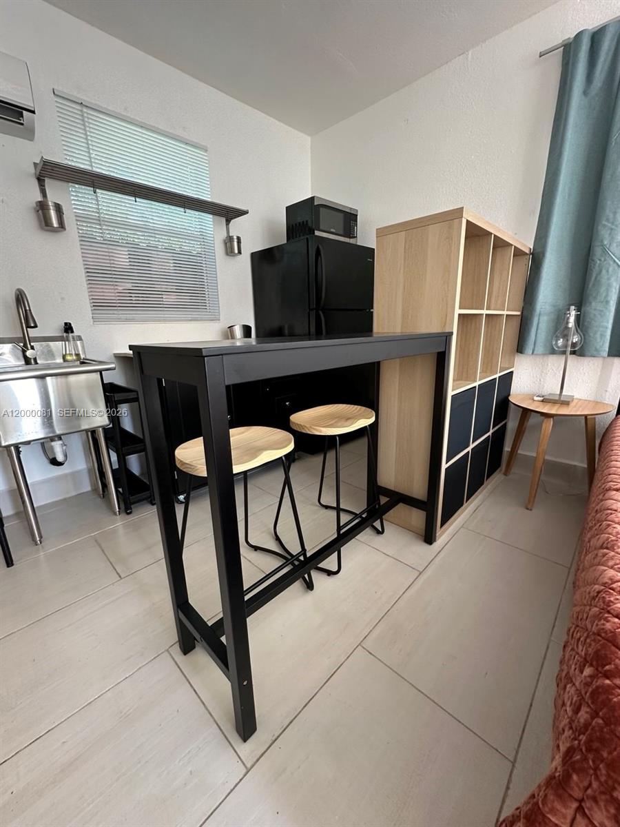 1637 Southwest 16th Street, Unit B Miami, FL 33145 - Photo 8 of 10