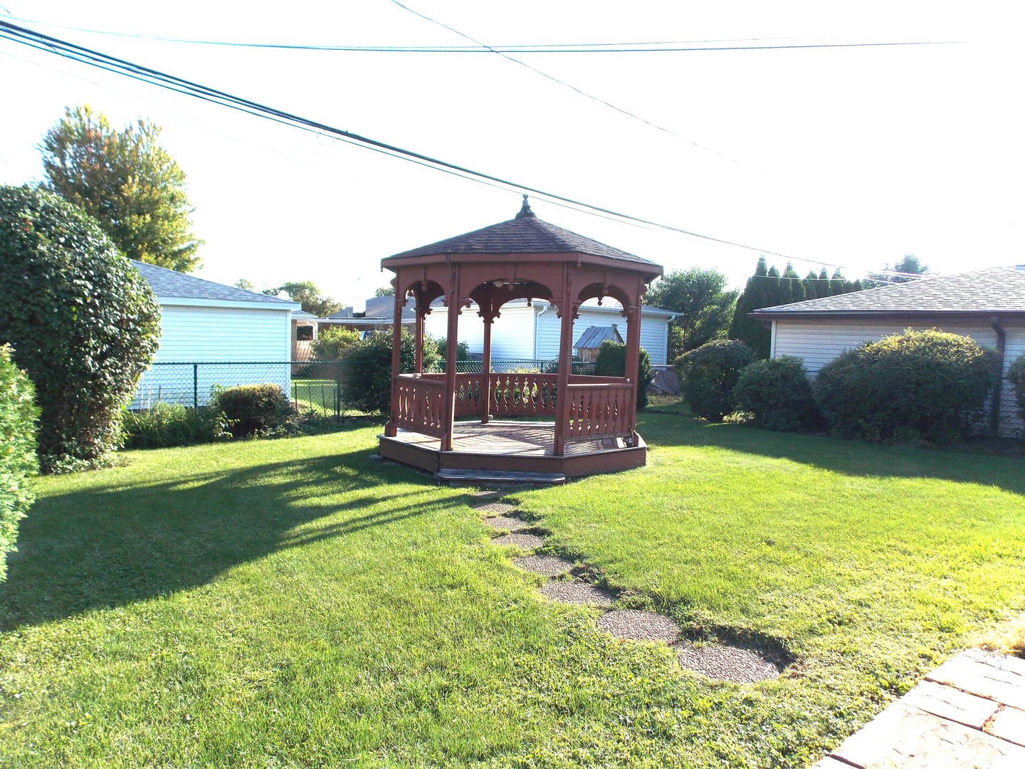 6517 102nd Place Chicago Ridge, IL 60415 - Photo 3 of 19 Gallery Image 3