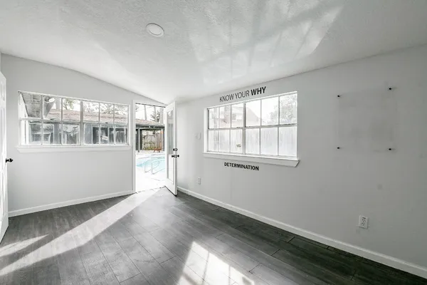 $4,000 | 6002 Greenmont Drive, Houston, TX 77092