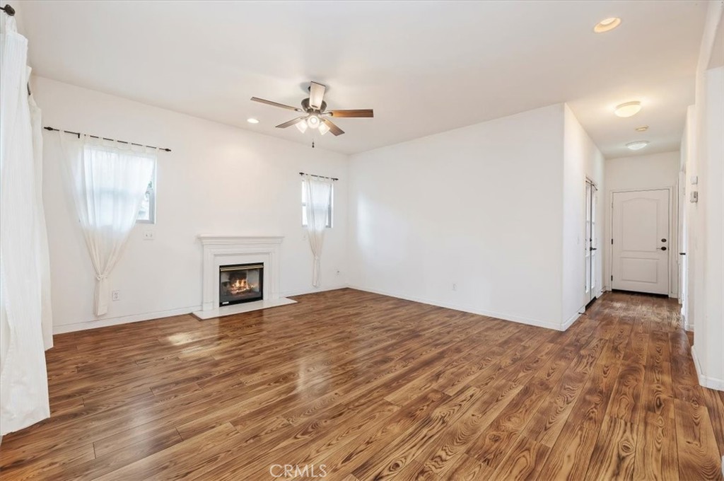 2454 Crossroads Court Duarte, CA 91010 - Photo 14 of 33 Family room as is.