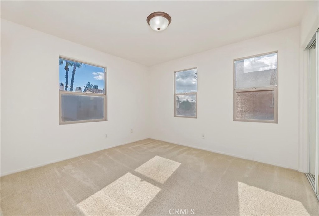 2454 Crossroads Court Duarte, CA 91010 - Photo 25 of 33 Guest bedroom on left.