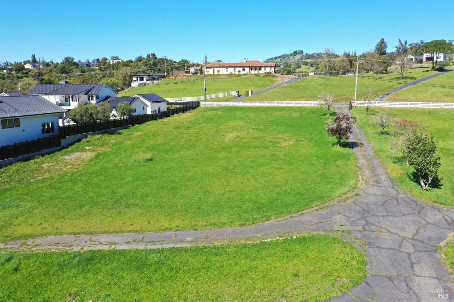 1360 Riebli Road Santa Rosa, CA 95404 - Photo 36 of 55 a view of a city