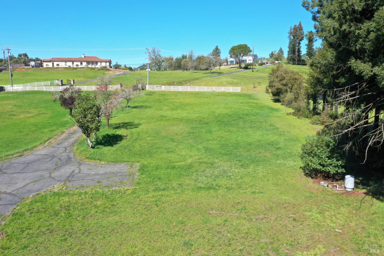 1360 Riebli Road Santa Rosa, CA 95404 - Photo 45 of 55 a view of a lake with houses