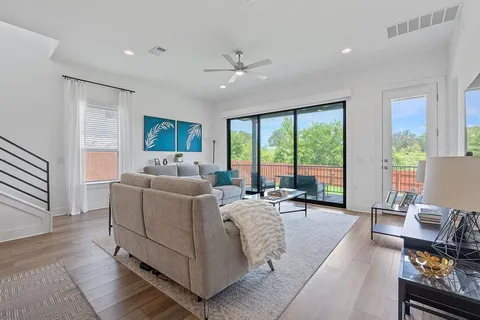 $3,300 | 16913 Adoro Drive, Manor, TX 78653