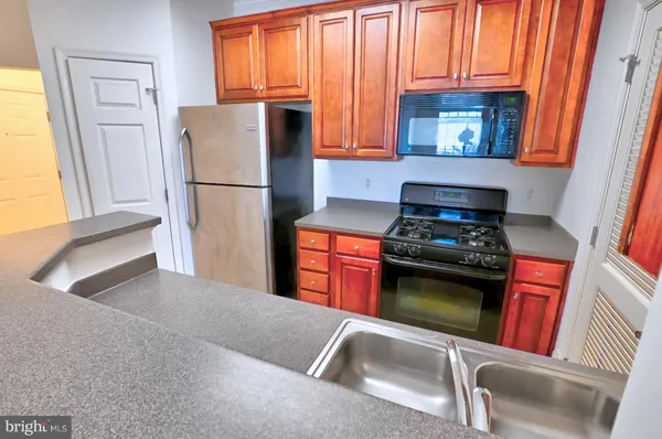 $2,750 | 21216 McFadden Square, Unit 108, Sterling, VA 20165