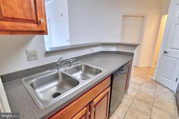 $2,750 | 21216 McFadden Square, Unit 108, Sterling, VA 20165