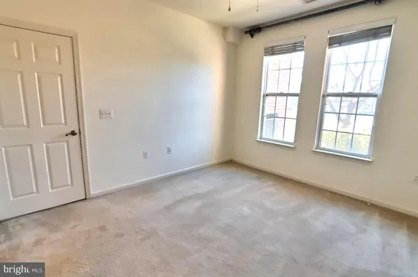 $2,750 | 21216 McFadden Square, Unit 108, Sterling, VA 20165