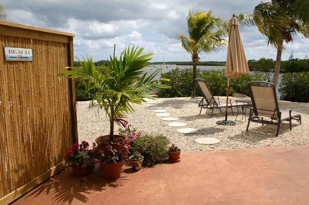 116 La Paloma Road Key Largo, FL 33037 - Photo 4 of 11 patio view