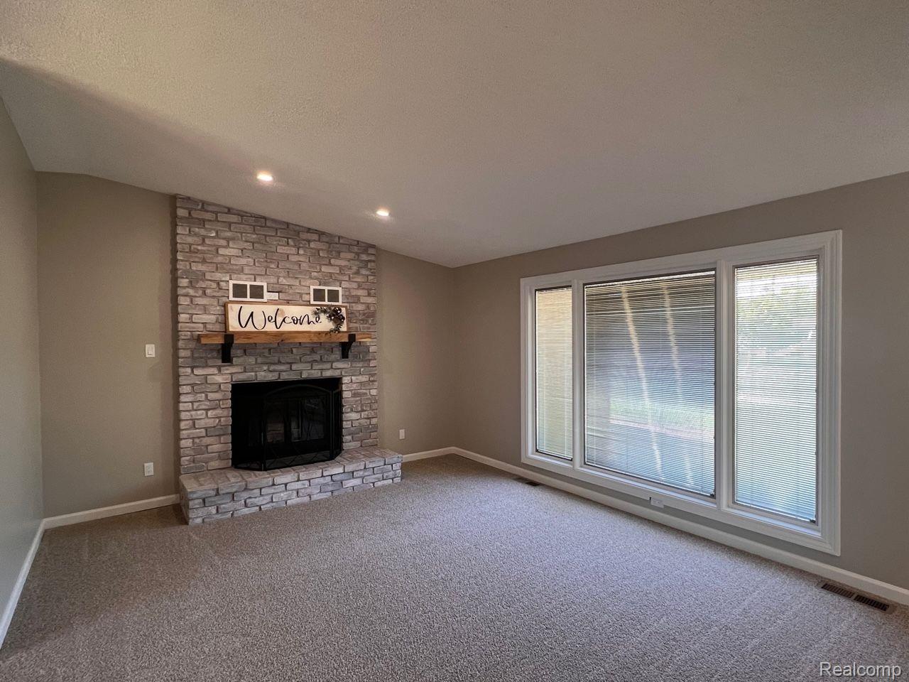 40693 West 10 Mile Road Novi, MI 48375 - Photo 4 of 26 Gallery Image 4